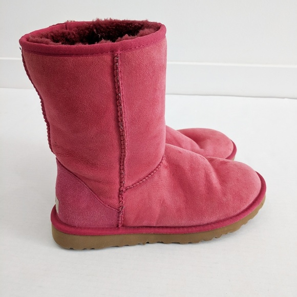 UGG Shoes - UGG Garnet Red Classic Short Boots 7